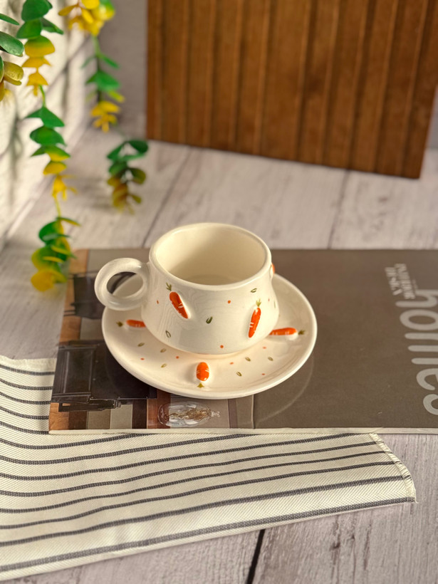 فنجان نعلبکی هویج